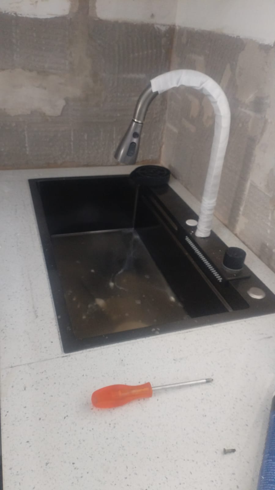 Kitchen mixer tap installation in Ferndale